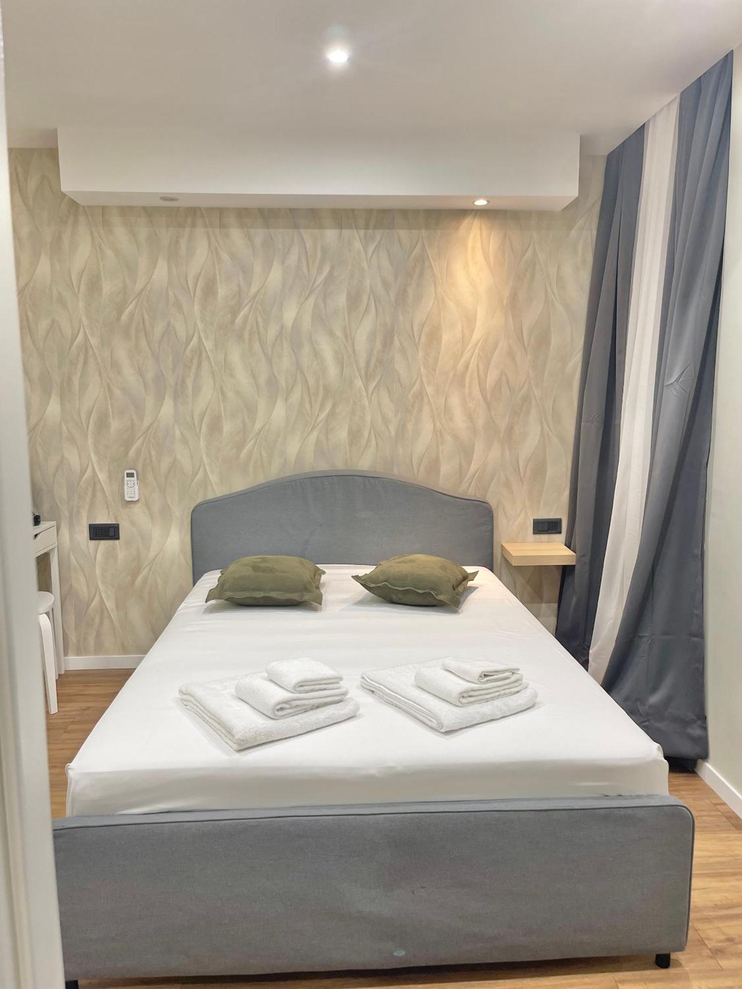 Regina Elena Rooms Pescara Zewnętrze zdjęcie